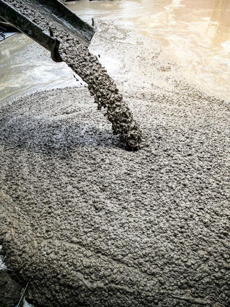 Commercial Foundation Concrete Pour in Brentwood